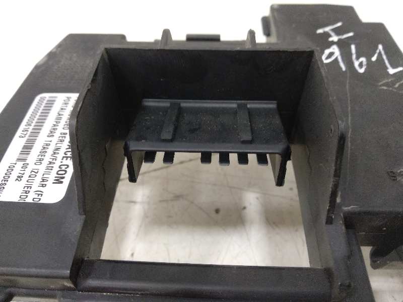  portalamparas trasero izquierdo   ford mondeo berlina/familiar (fd) clx berlina 1.8 16v cat