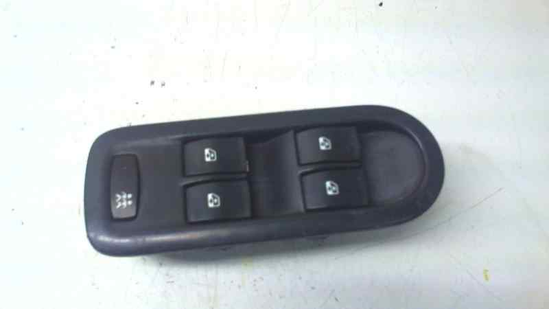  mando elevalunas delantero izquierdo   renault megane ii berlina 5p confort dynamique 1.9 dci diesel