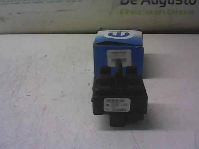  mando elevalunas delantero izquierdo   fiat recambio original . .
