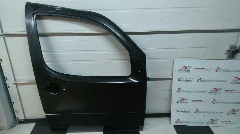  puerta delantera derecha   fiat recambio original . .
