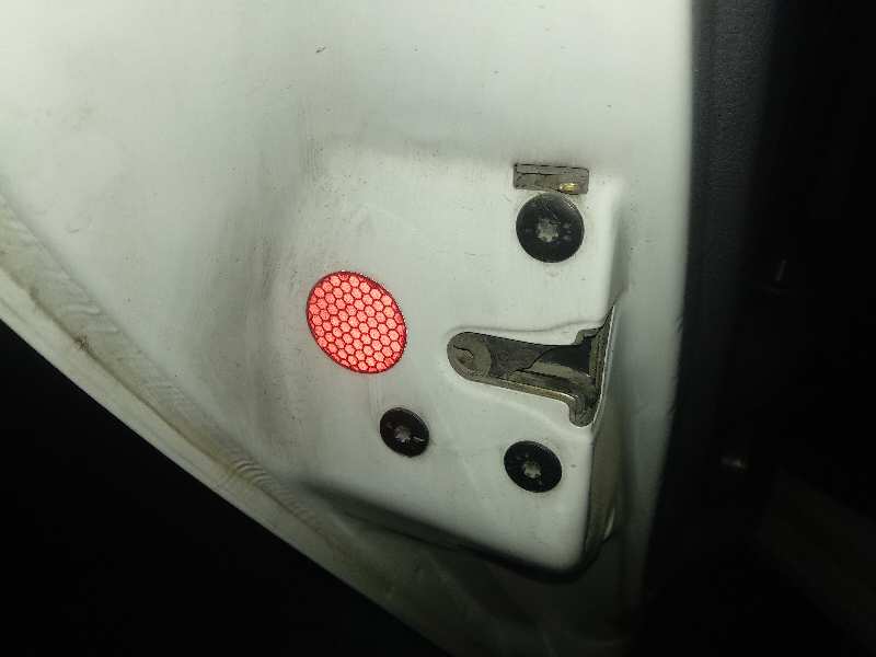  cerradura puerta trasera izquierda   renault clio ii fase ii (b/cb0) alize 1.9 dti diesel