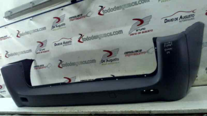  paragolpes trasero   fiat recambio original . .