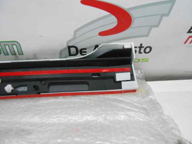  moldura   seat recambio original .