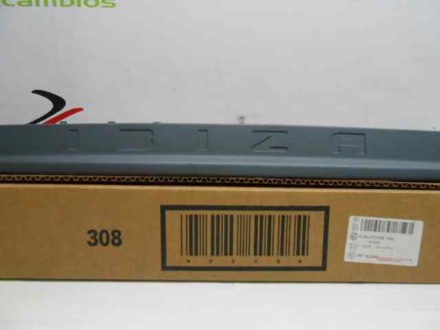  moldura piloto matricula   seat recambio original .