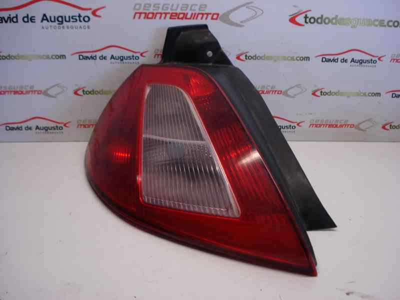  piloto trasero izquierdo   renault megane ii berlina 5p confort authentique 1.5 dci diesel cat