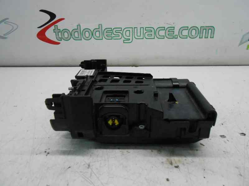  caja reles / fusibles   mercedes clase c (w204) berlina c 220 cdi (204.008) 2.2 cdi cat