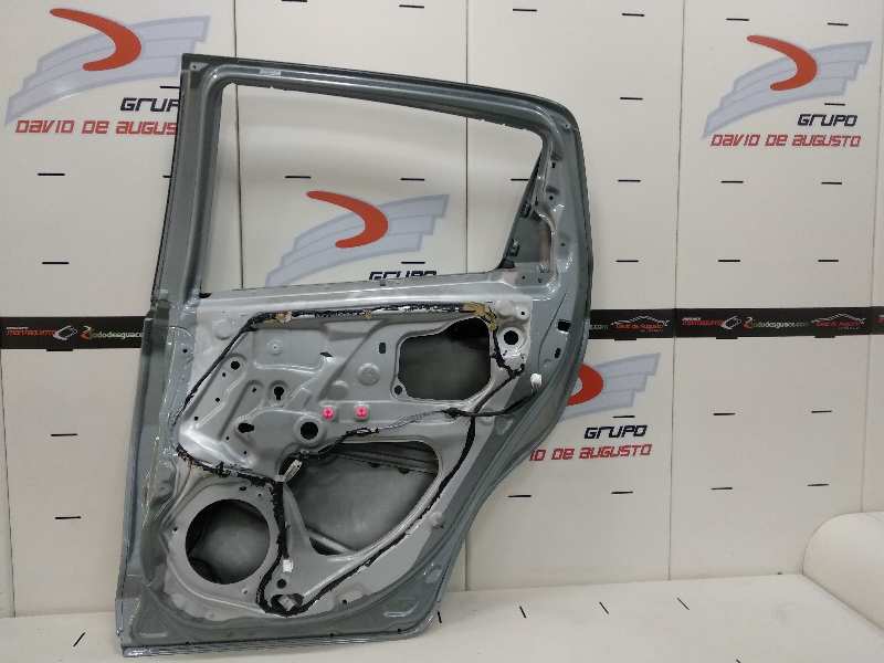  puerta trasera derecha   toyota yaris active 1.0 cat