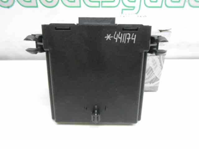  varios   seat recambio original .