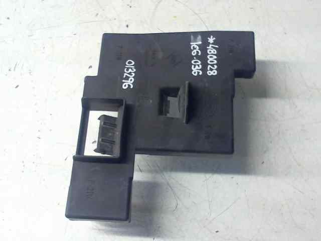  portalamparas trasero derecho   ford fiesta berlina 