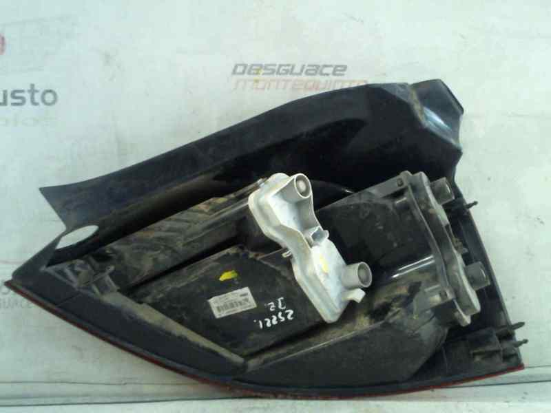  piloto trasero izquierdo   renault megane ii berlina 3p confort dynamique 1.6 16v
