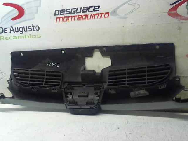  calandra delantera / rejilla del   peugeot 206 berlina gt 1.4