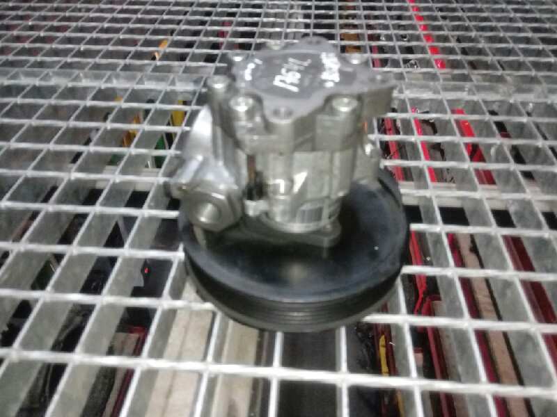  bomba direccion   bmw serie 5 berlina (e60) 530d 3.0 turbodiesel cat