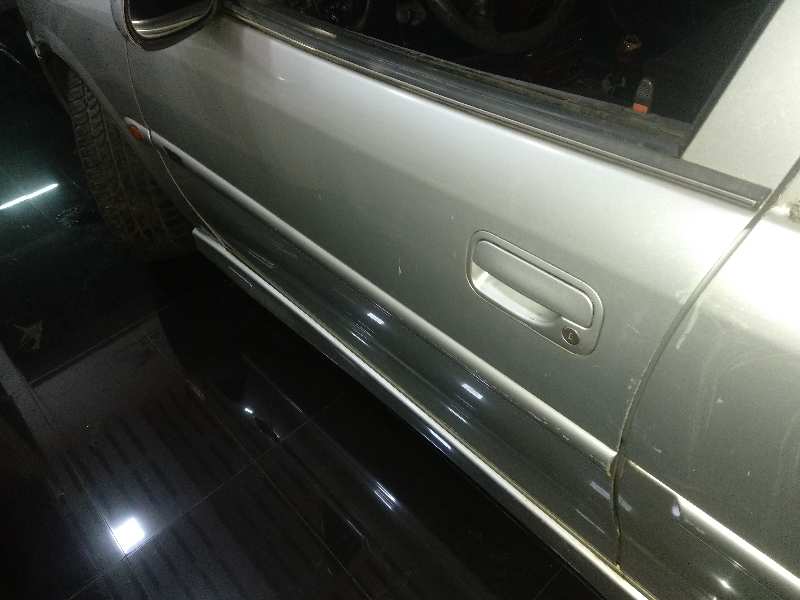  cerradura puerta delantera izquierda   opel vectra b berlina comfort 2.0 dti