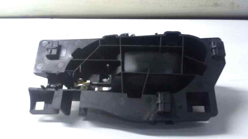  maneta interior trasera derecha   peugeot 308 confort 1.6 16v hdi fap
