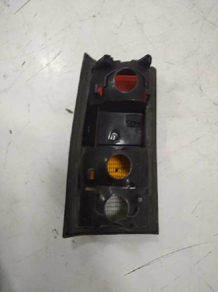  piloto trasero derecho   opel corsa c club 1.2 16v cat (z 12 xe / lw4)