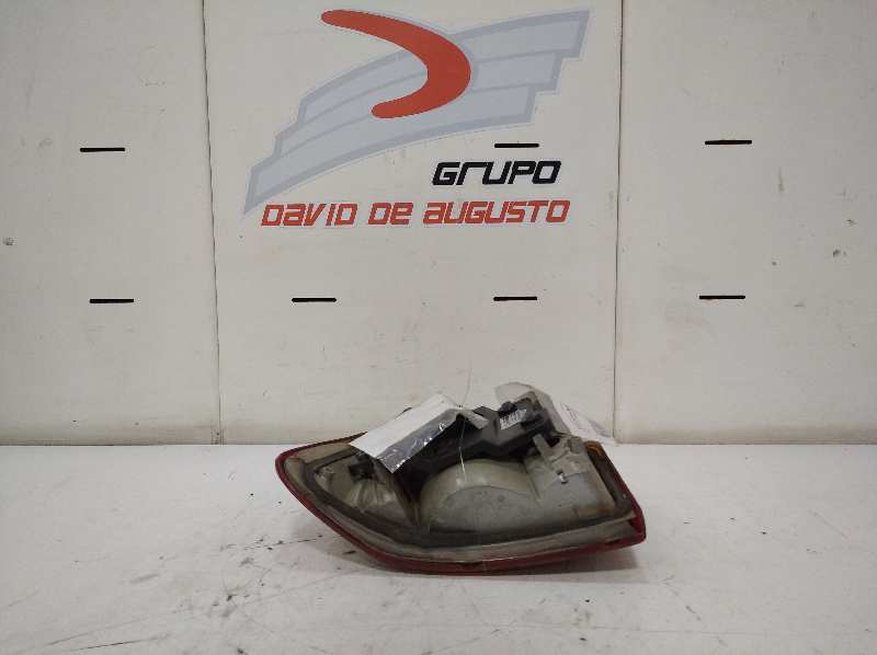  piloto trasero derecho   opel astra f berlina basico 1.7 diesel