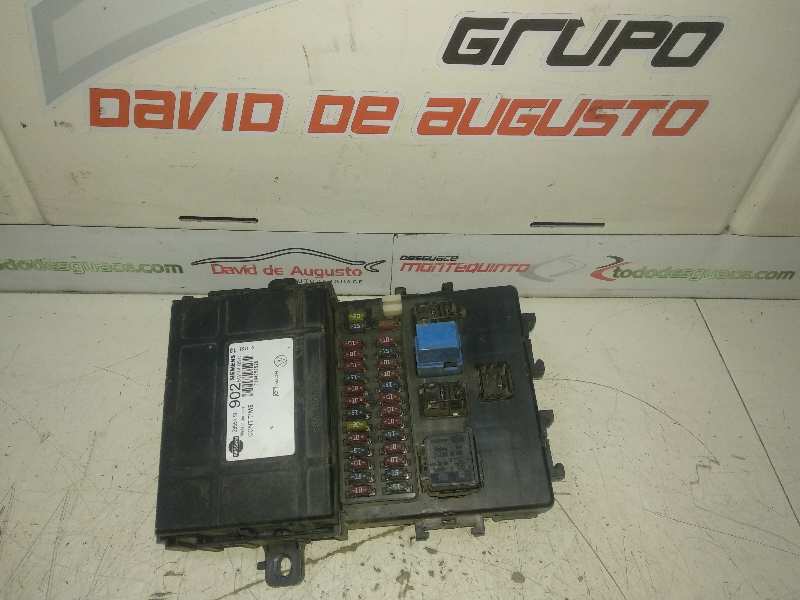  caja reles / fusibles   nissan terrano/terrano.ii (r20) 