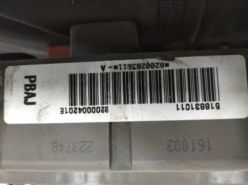  caja reles / fusibles   renault laguna ii (bg0) authentique 1.9 dci diesel