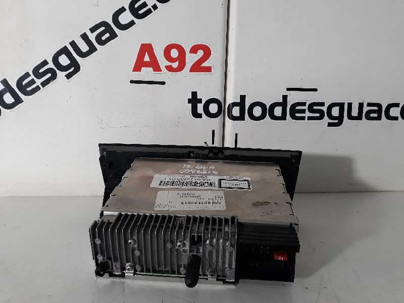 sistema audio / radio cd   bmw serie 1 berlina (e81/e87) 118d 2.0 16v diesel cat