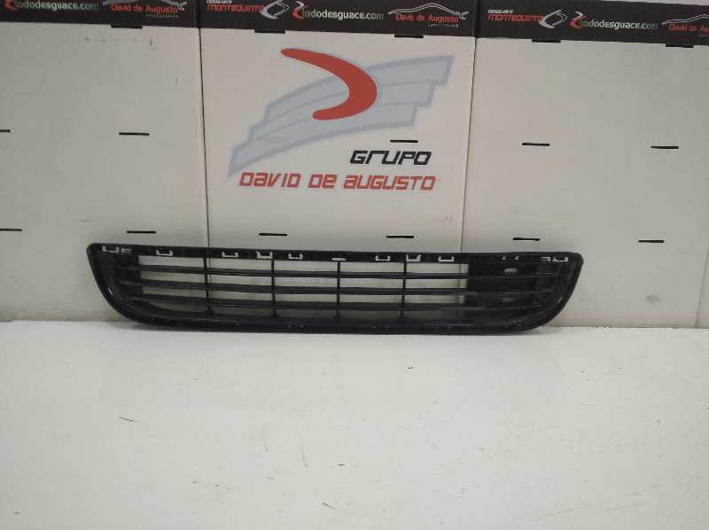  rejilla delantera   peugeot partner kasten 1.6 16v hdi fap 1.6 16v hdi fap