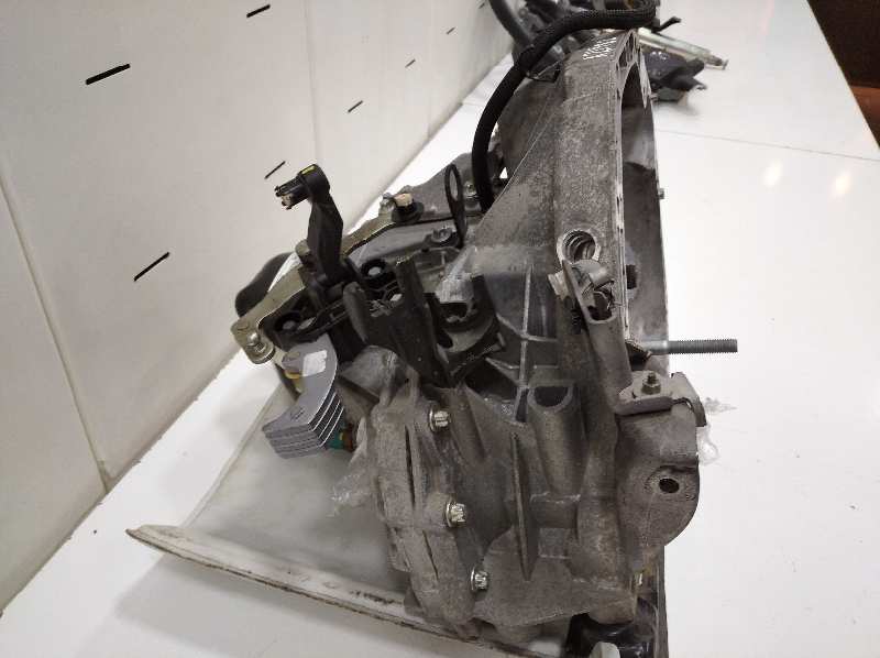  caja cambios   dacia sandero laureate 1.5 dci diesel fap cat