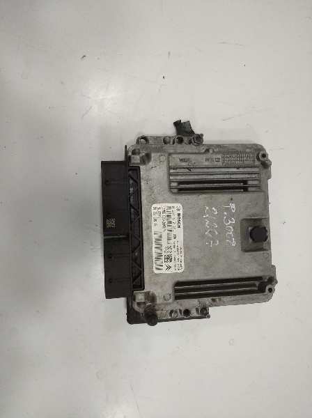  centralita motor uce   peugeot 3008 access 1.6 hdi fap