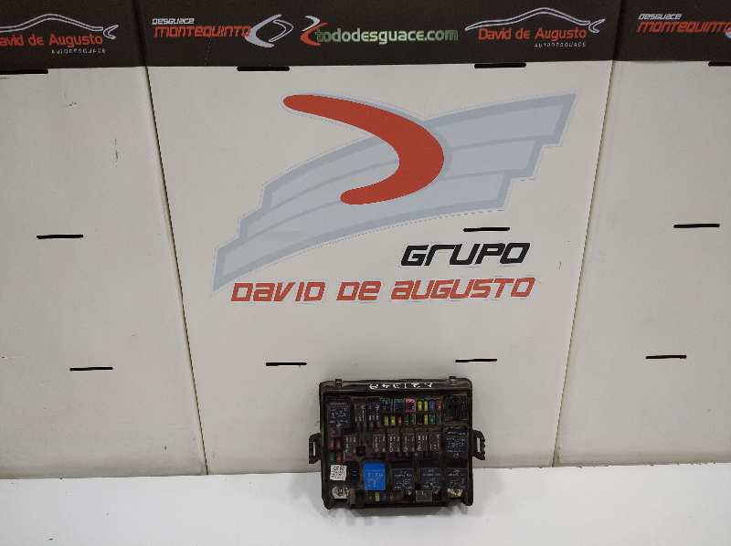  caja reles / fusibles   ssangyong rexton rx 270 full 2.7 turbodiesel cat