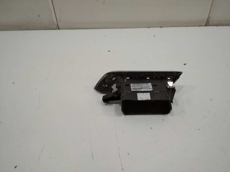  aireador delantero izquierdo   peugeot 3008 access 1.6 hdi fap