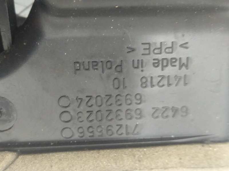  rejilla de aire central   bmw serie 3 berlina (e90) 320d 2.0 turbodiesel cat