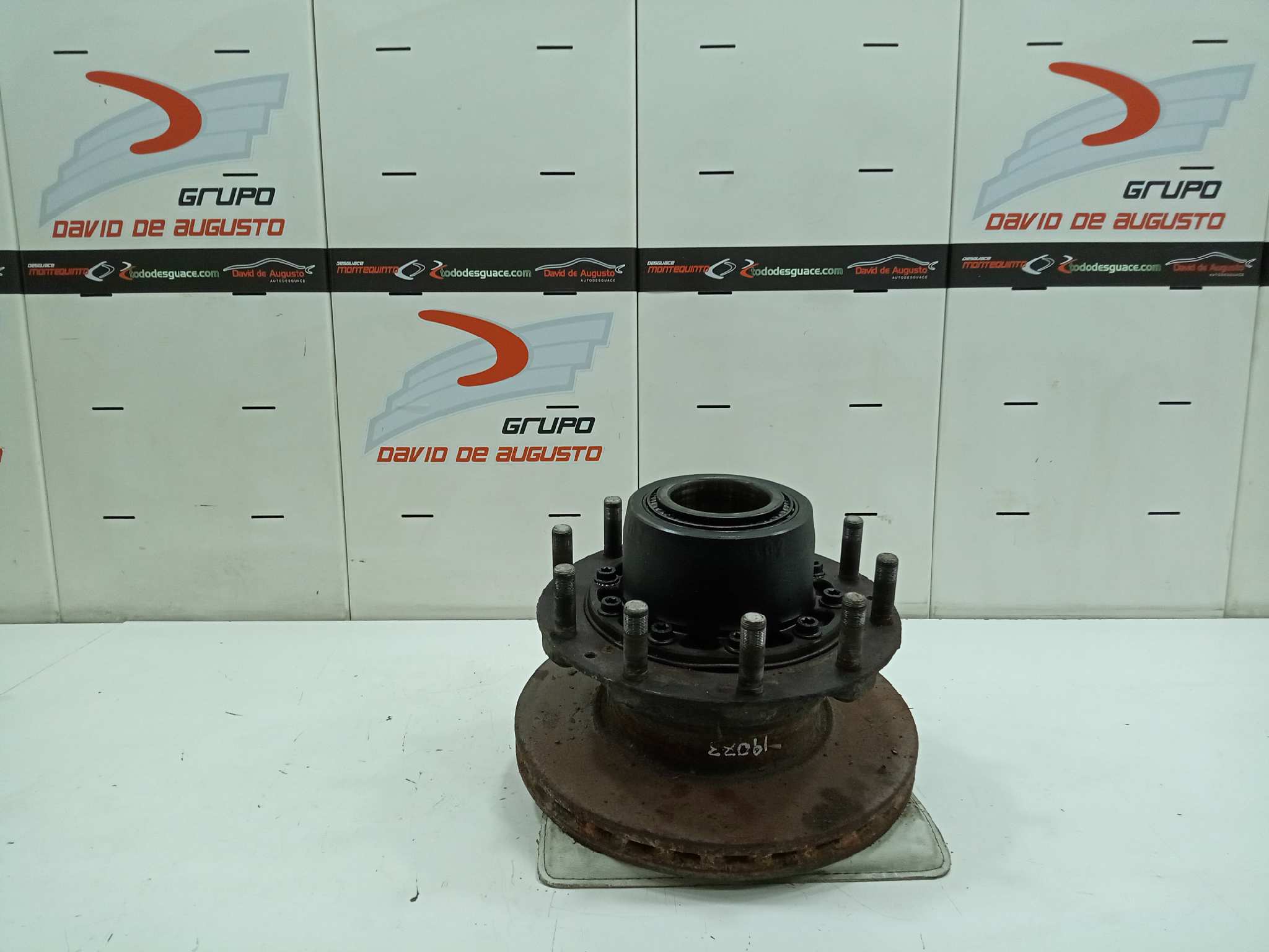  buje y disco de freno   mercedes actros 2-ejes 8 cil. serie/bm 