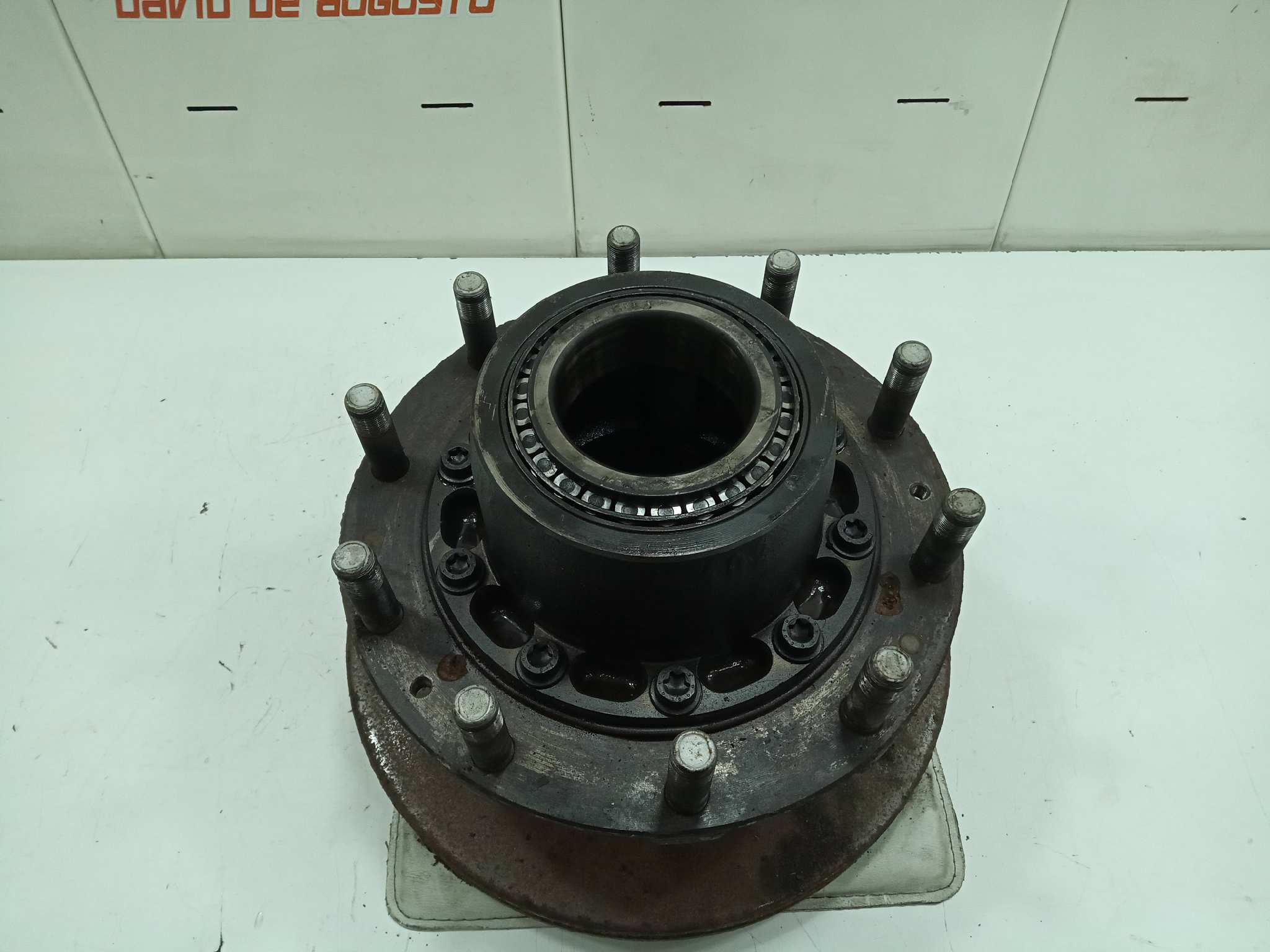  buje y disco de freno   mercedes actros 2-ejes 8 cil. serie/bm 