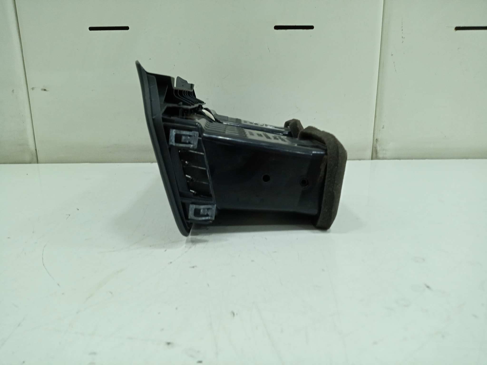  aireador central   volvo v40 r-design kinetic 1.6 diesel cat