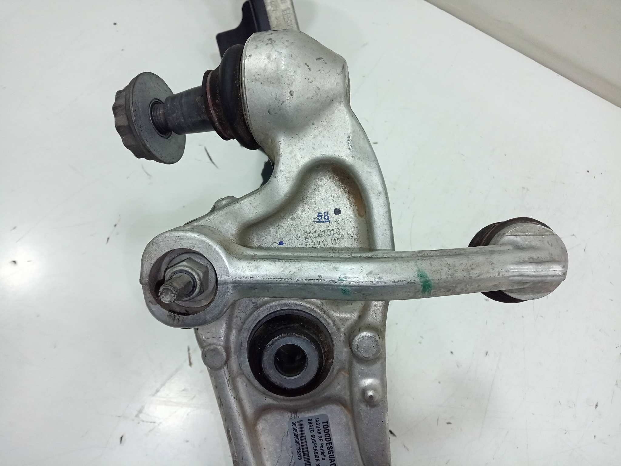  brazo suspension superior delantero izquierdo   jaguar xf portfolio 2.0 diesel cat