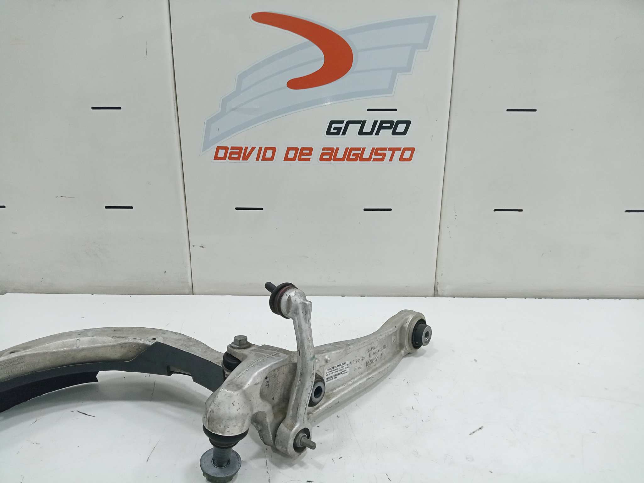  brazo suspension superior delantero izquierdo   jaguar xf portfolio 2.0 diesel cat