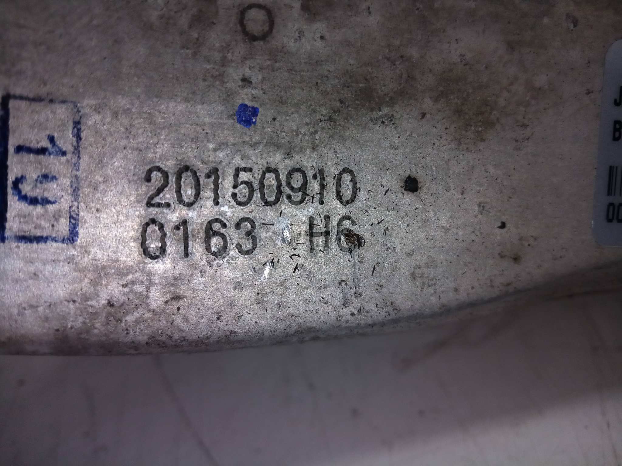  brazo suspension inferior delantero izquierdo   jaguar xf portfolio 2.0 diesel cat