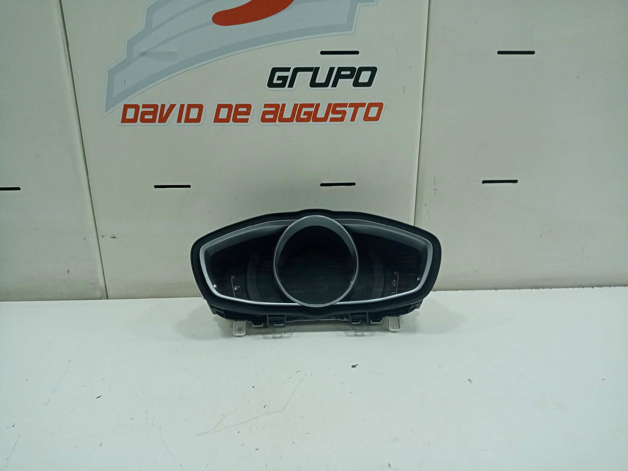  cuadro instrumentos   volvo v40 r-design kinetic 1.6 diesel cat
