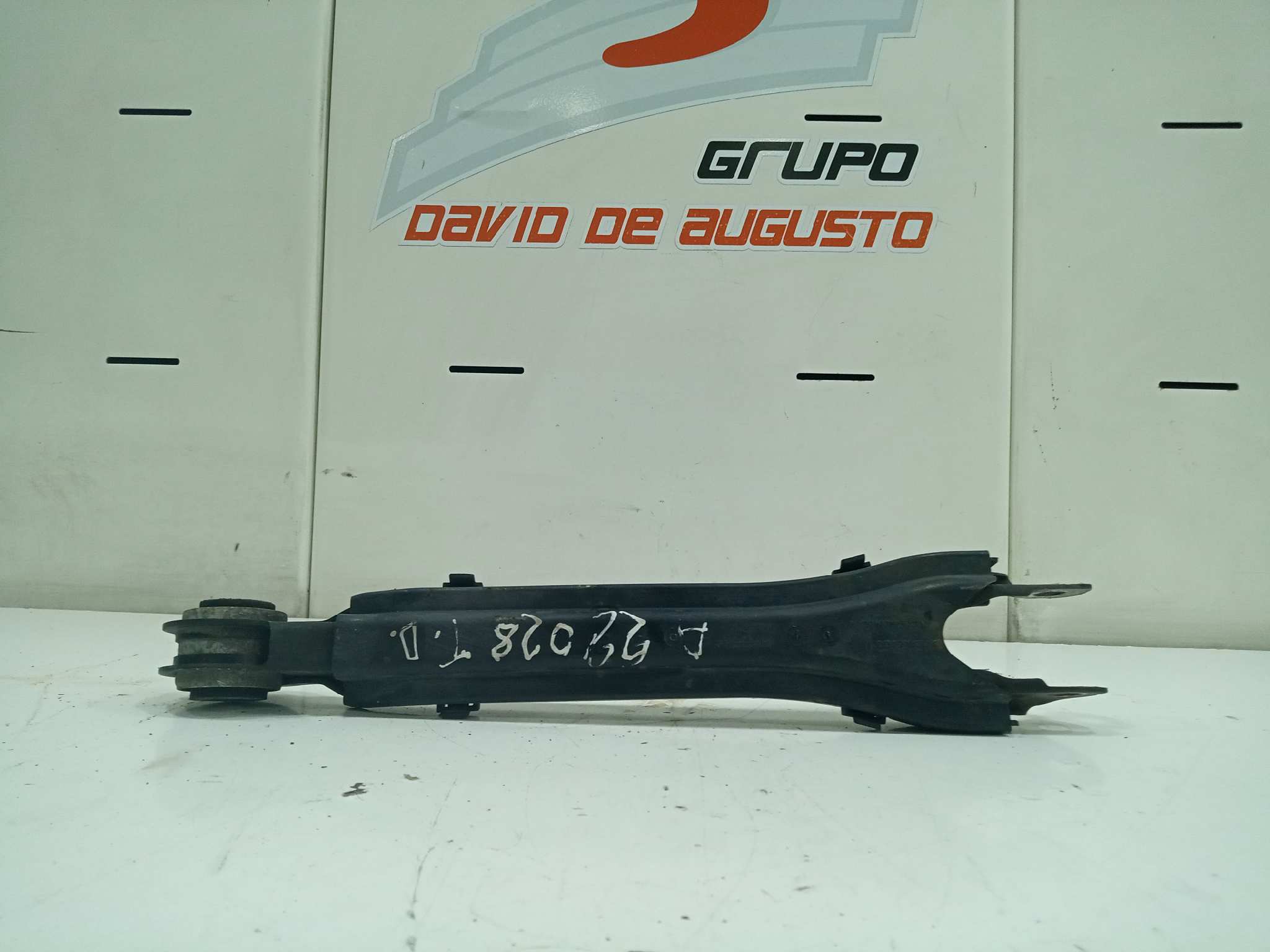 brazo suspension inferior trasero derecho   mercedes clase e (w212) lim. 220 cdi blueefficiency (212.002) 2.1 cdi cat