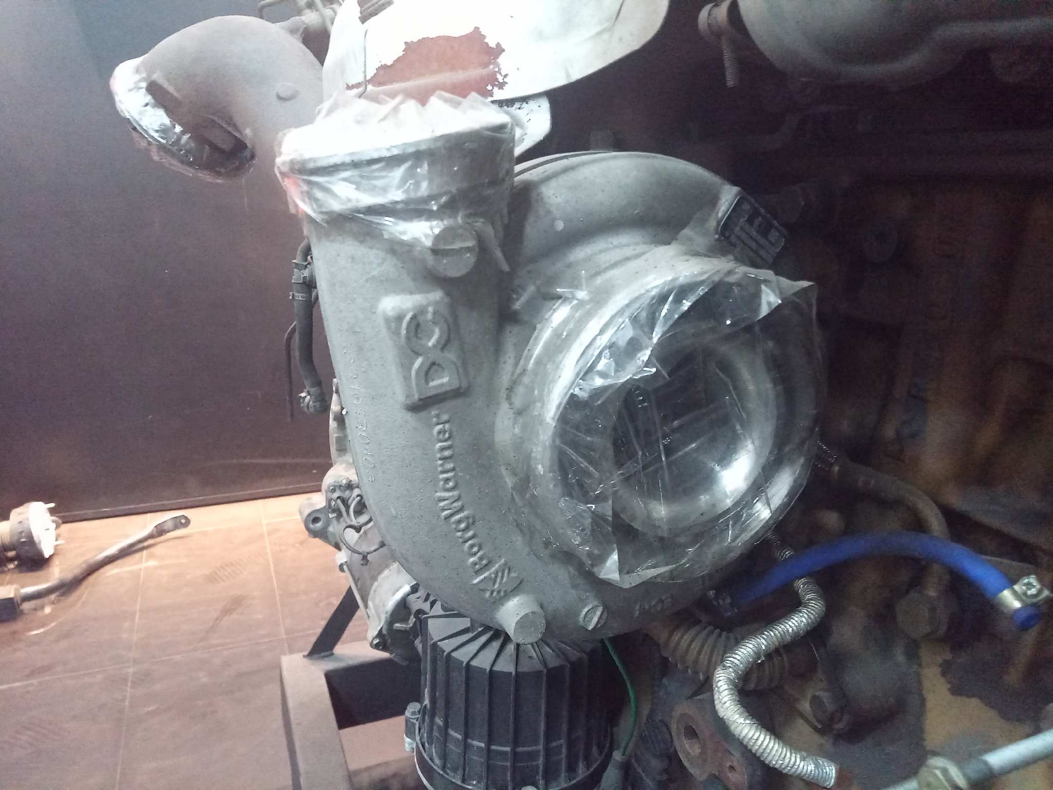  motor completo   mercedes antos bm 963.xxx 2-achser 18xx 4x2 om470 szm m classicspace 10.7 r6 diesel (om 470)