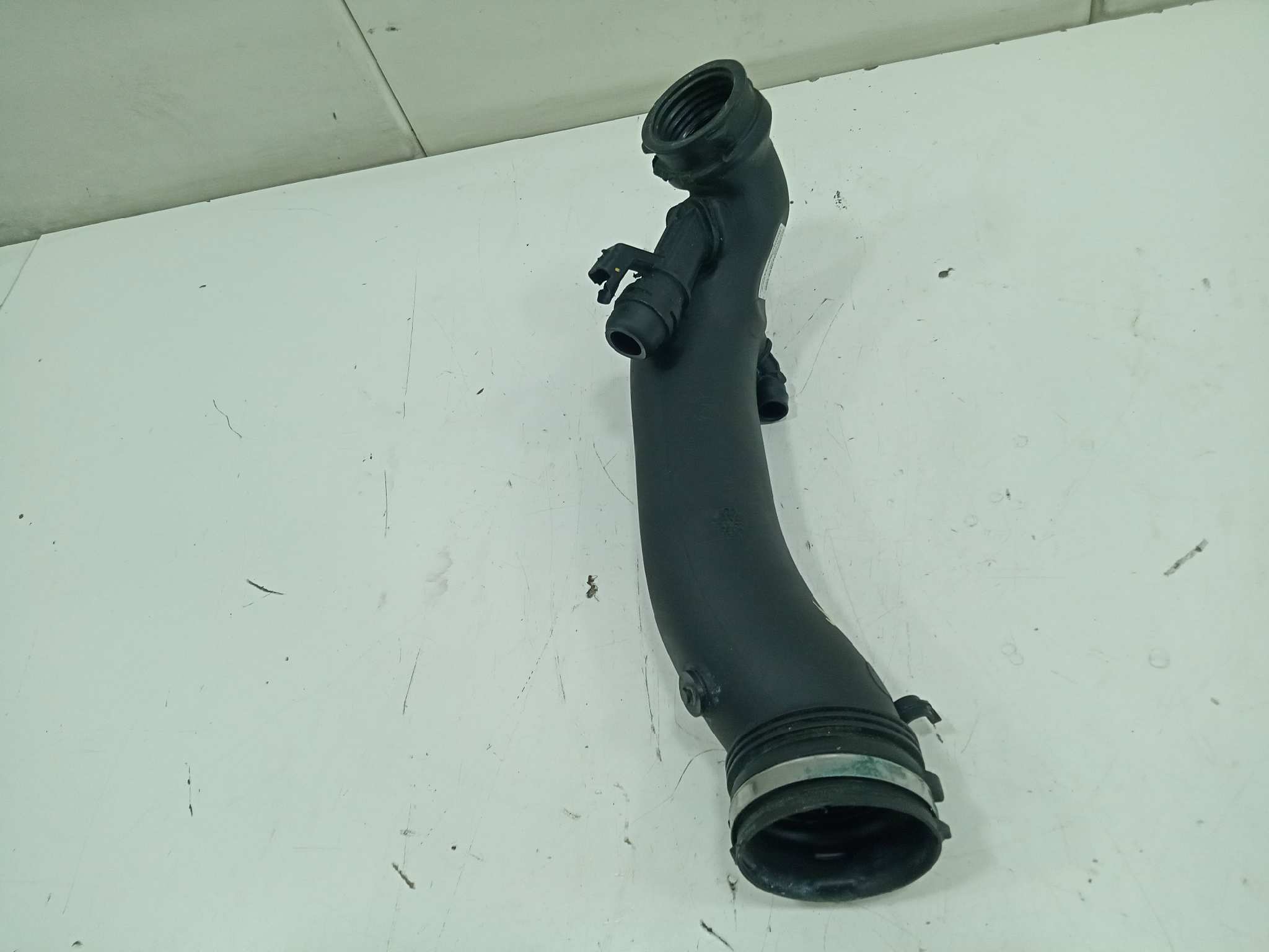  tubo de aire   peugeot 3008 access 1.6 hdi fap