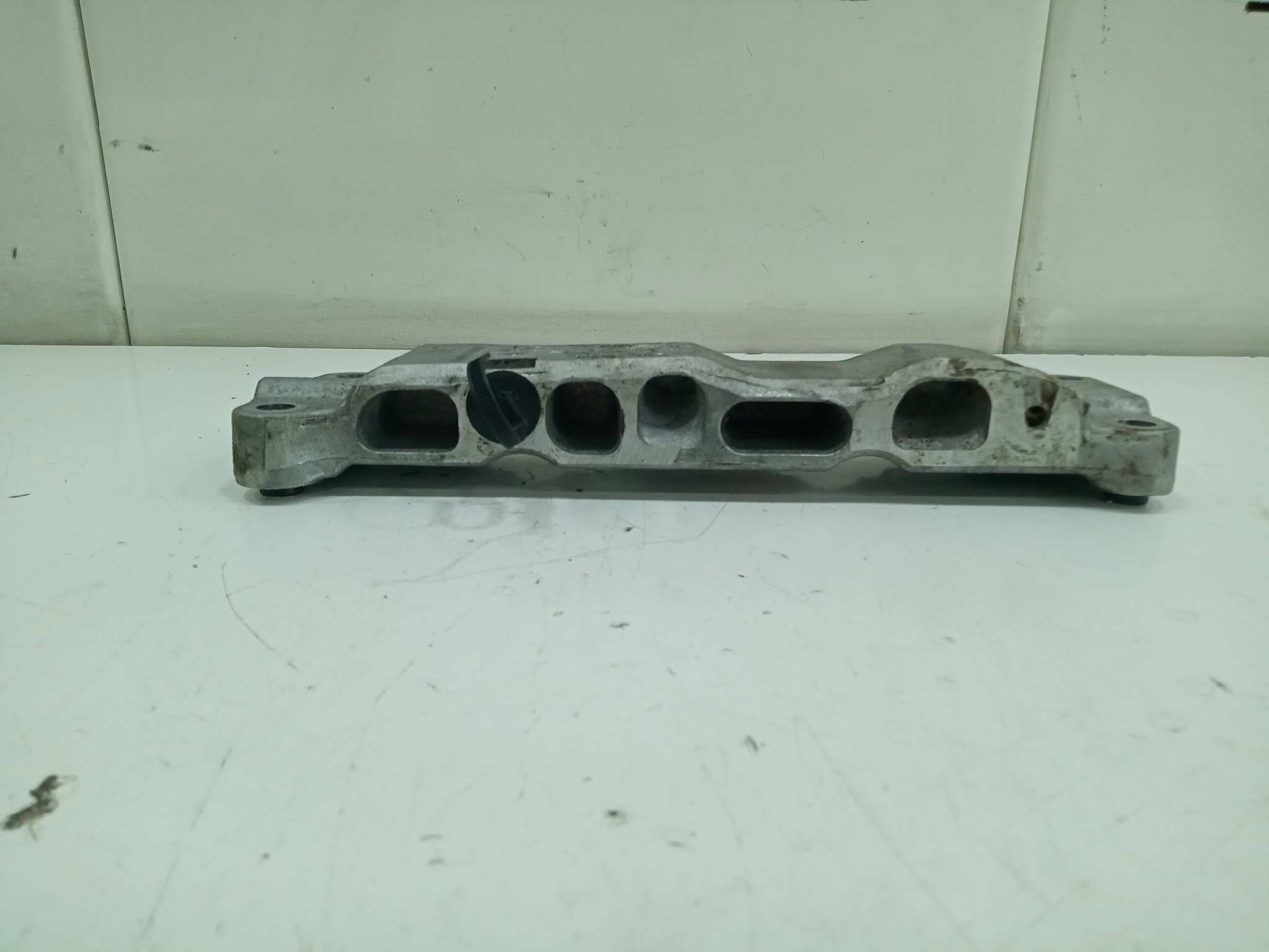  soporte motor   peugeot 3008 access 1.6 hdi fap
