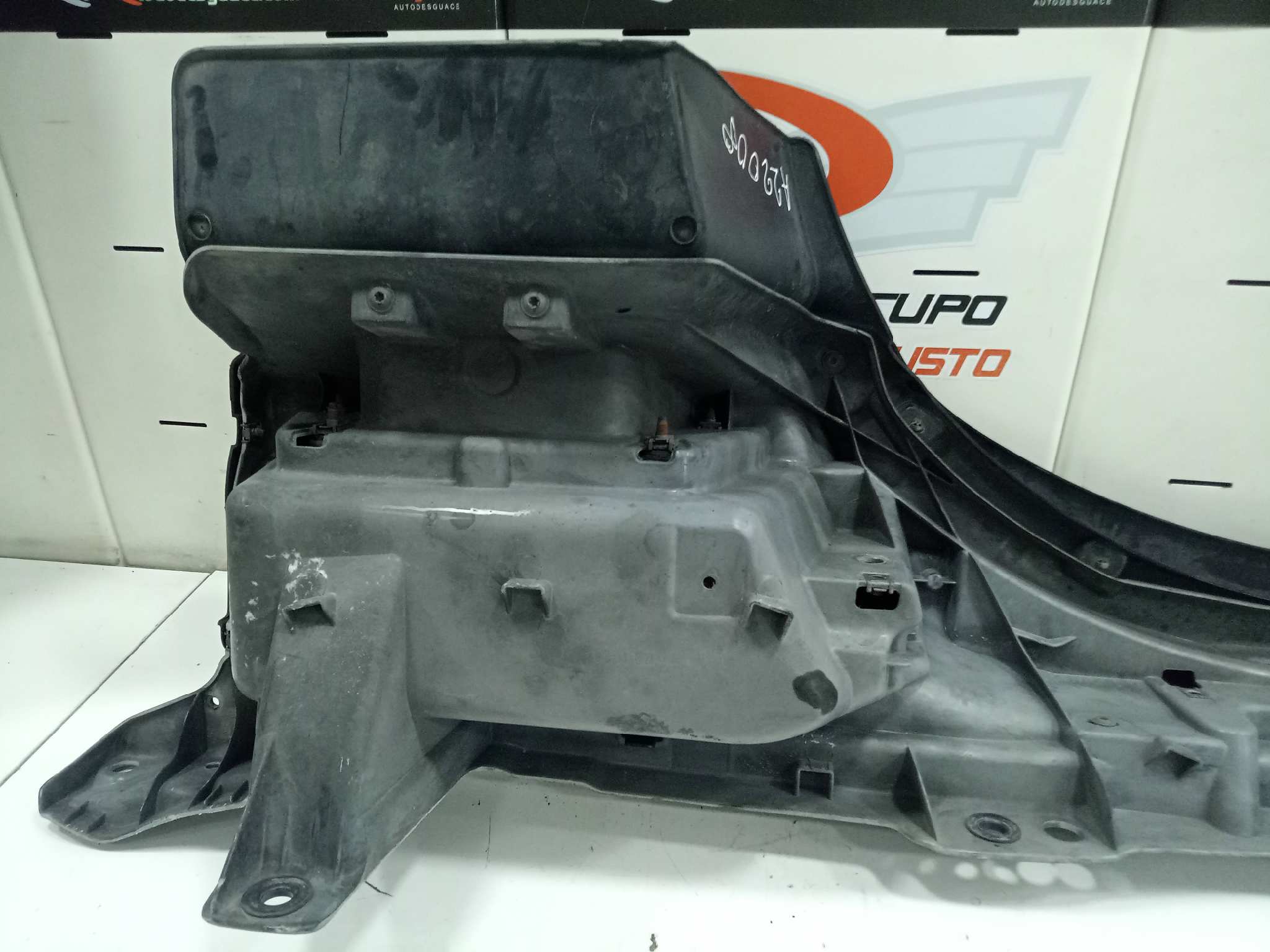 estribera   renault t 460 dti 11 460 euro vi 10837