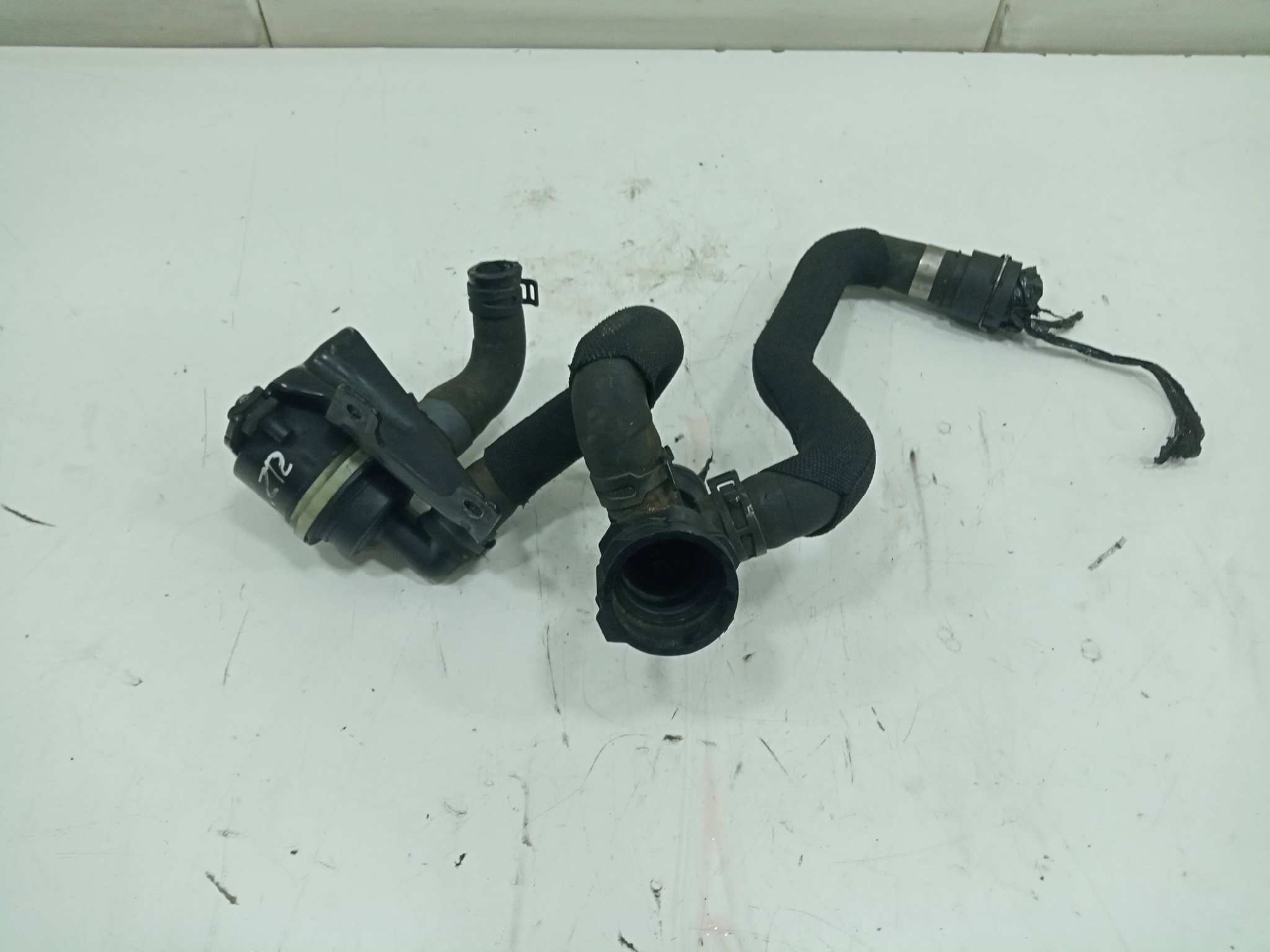  bomba auxiliar agua   audi a4 berlina (8k) 2.0 tdi 2.0 tdi