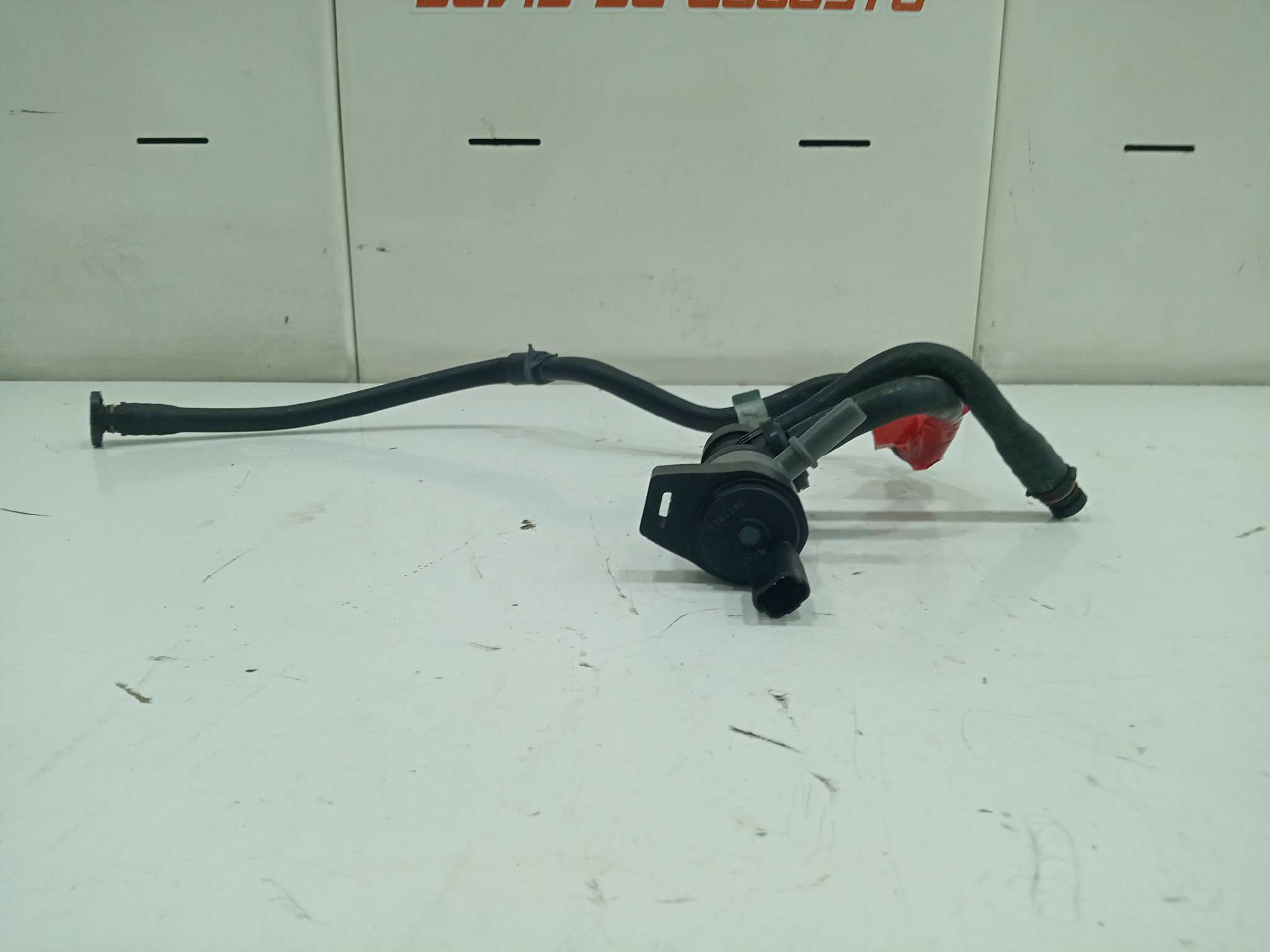  bomba auxiliar agua   peugeot 3008 access 1.6 hdi fap