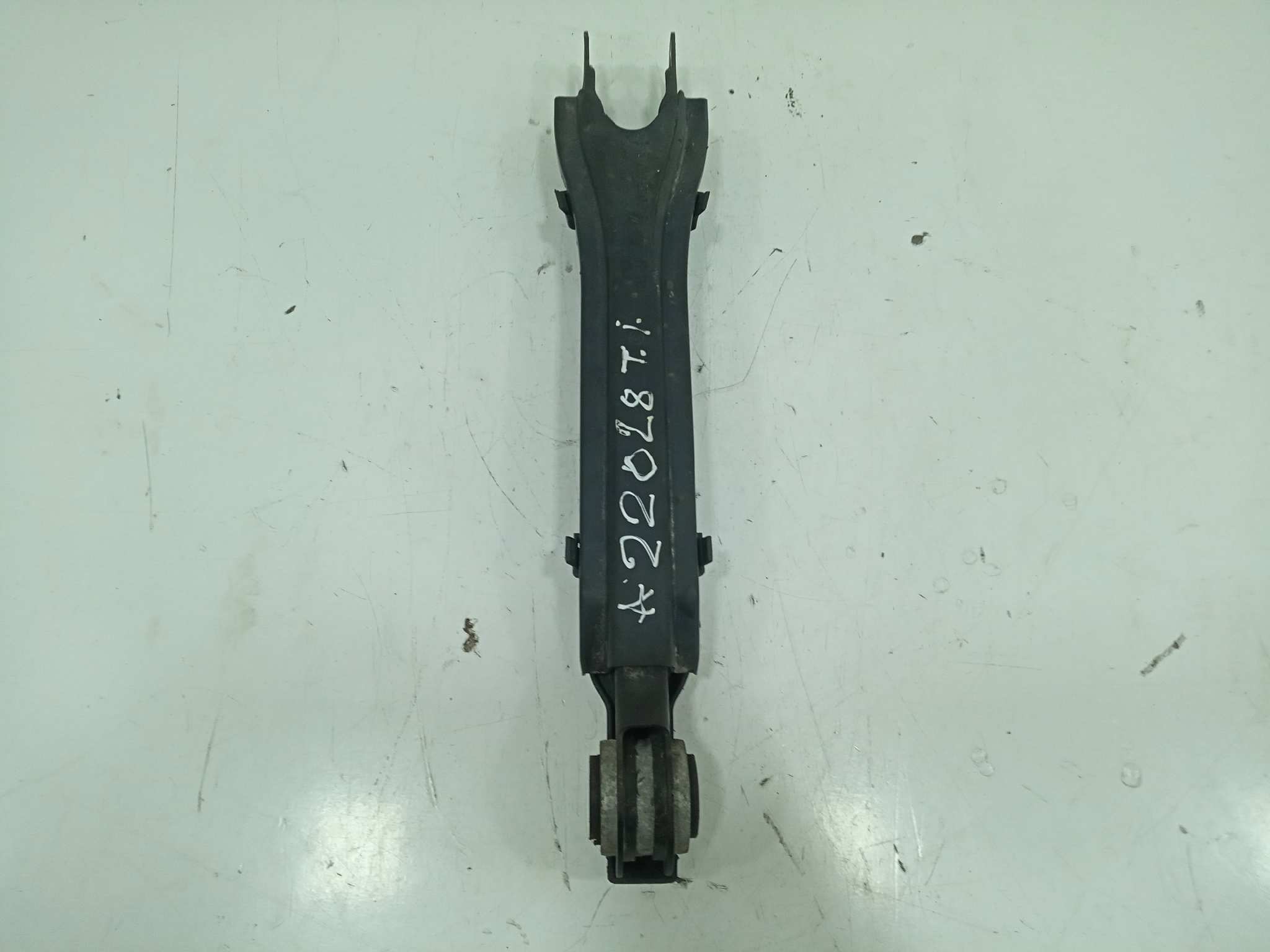  brazo suspension superior trasero izquierdo   mercedes clase e (w212) lim. 220 cdi blueefficiency (212.002) 2.1 cdi cat