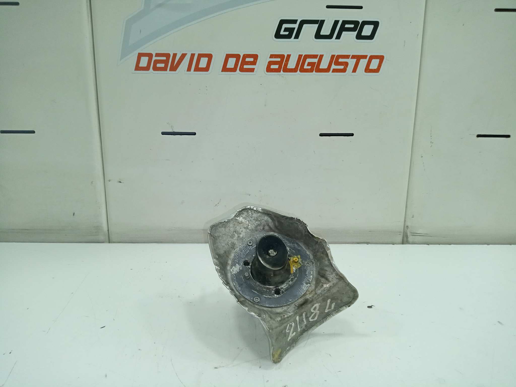  inyector adblue   renault midlum dxi 7 280.16 euro 4 6/7146