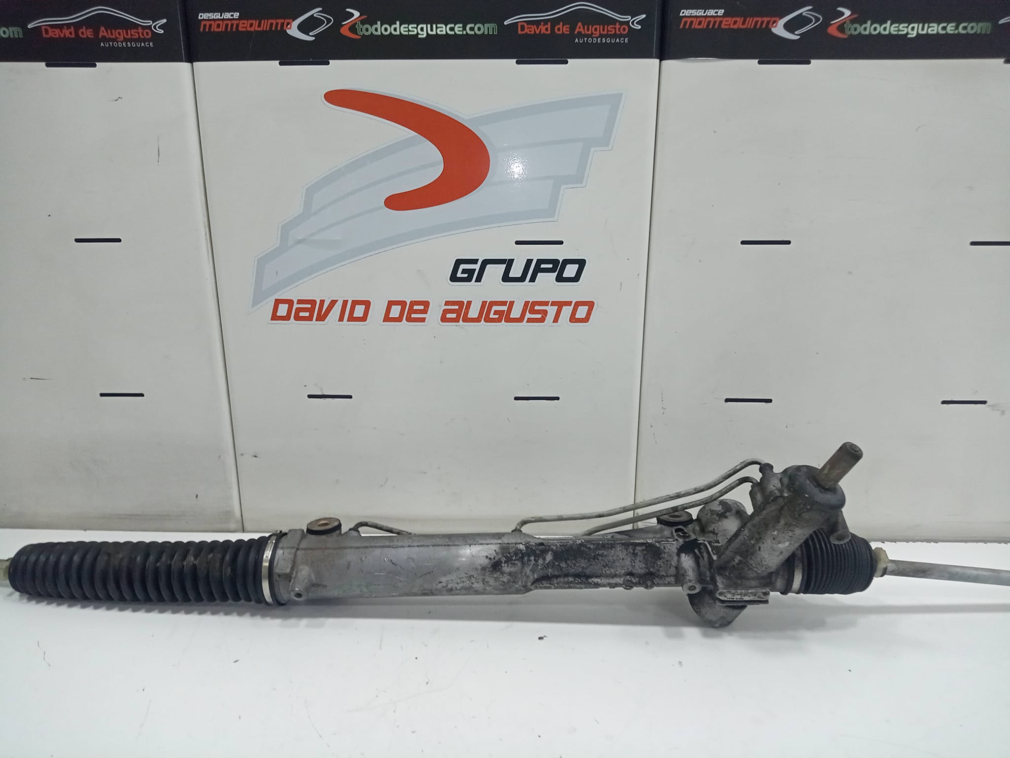 Cremallera direccion ford transit caja cerrada corta