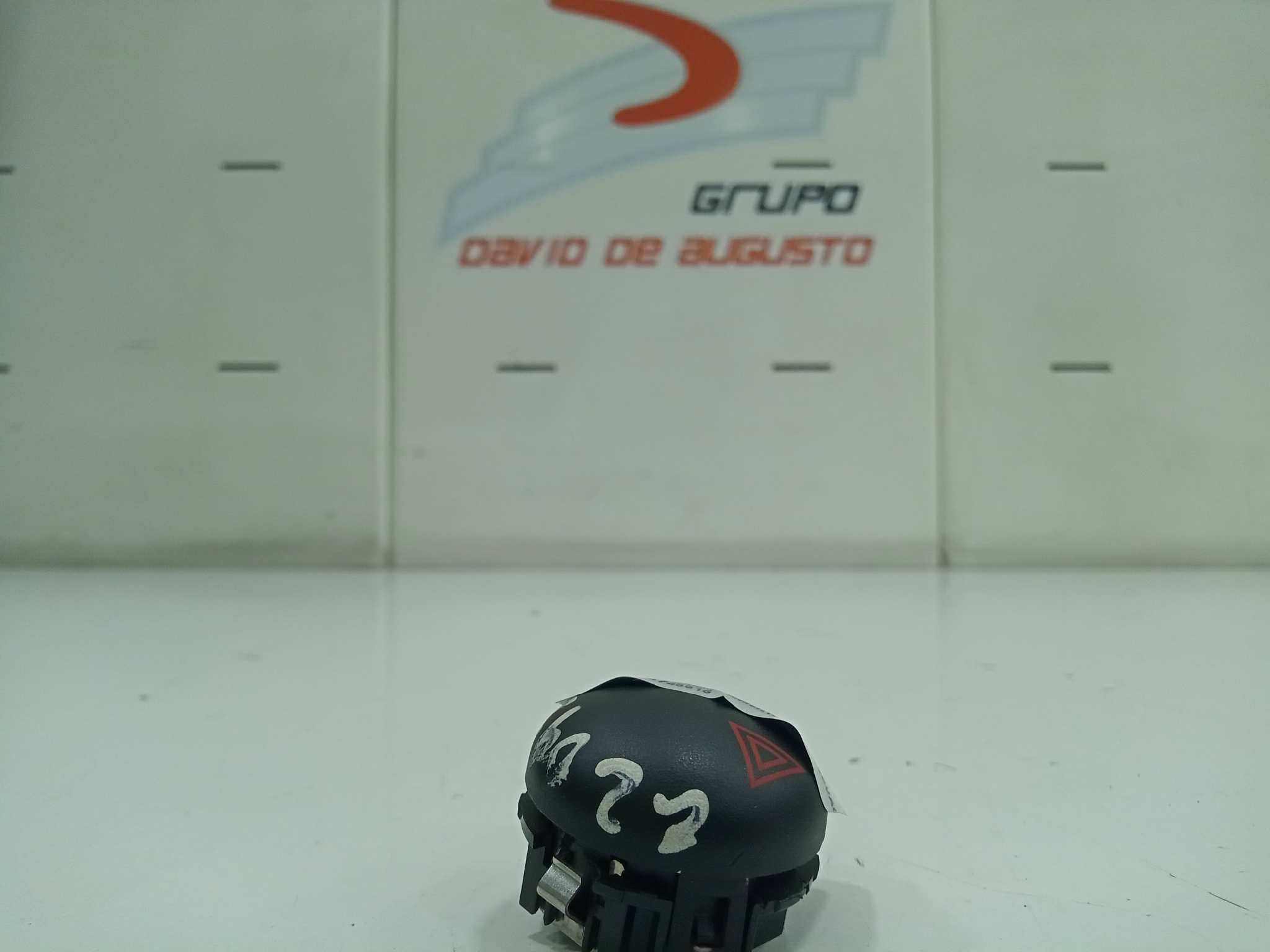  warning   bmw mini (r56) cooper s 1.6 16v
