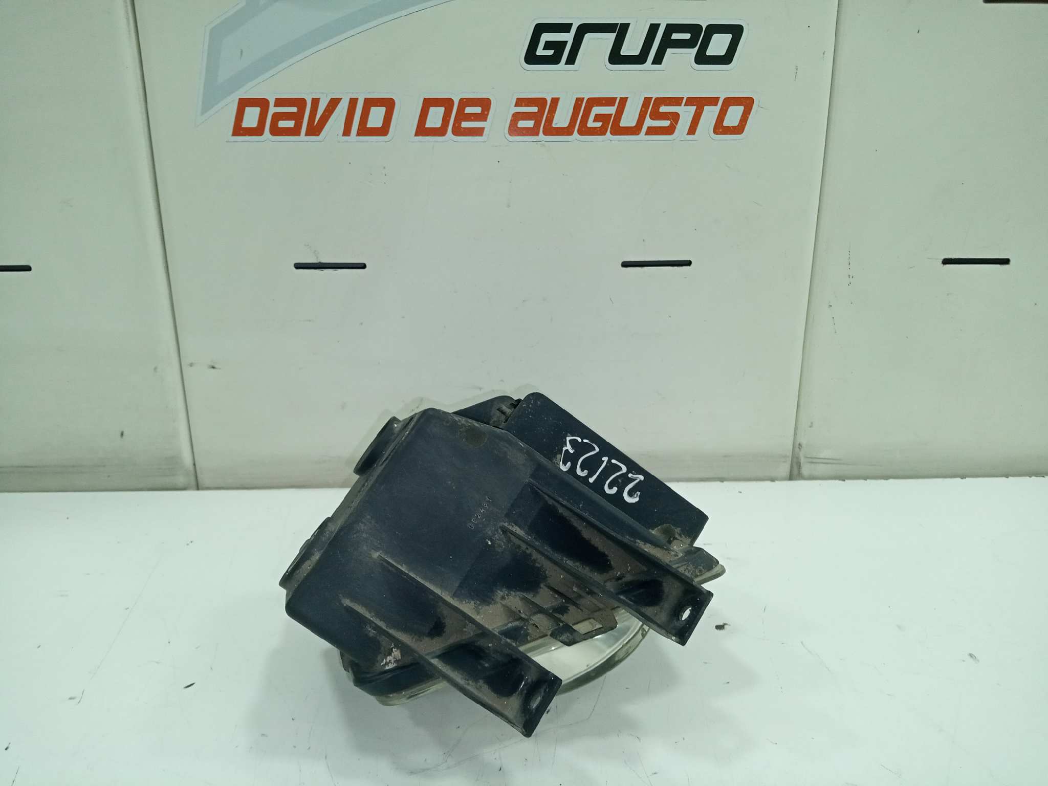  antiniebla delantero derecho   opel zafira b cosmo 1.9 16v cdti cat (z 19 dth / lrd)