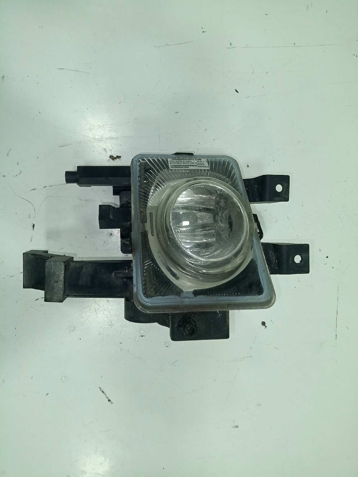  antiniebla delantero derecho   opel zafira b cosmo 1.9 16v cdti cat (z 19 dth / lrd)