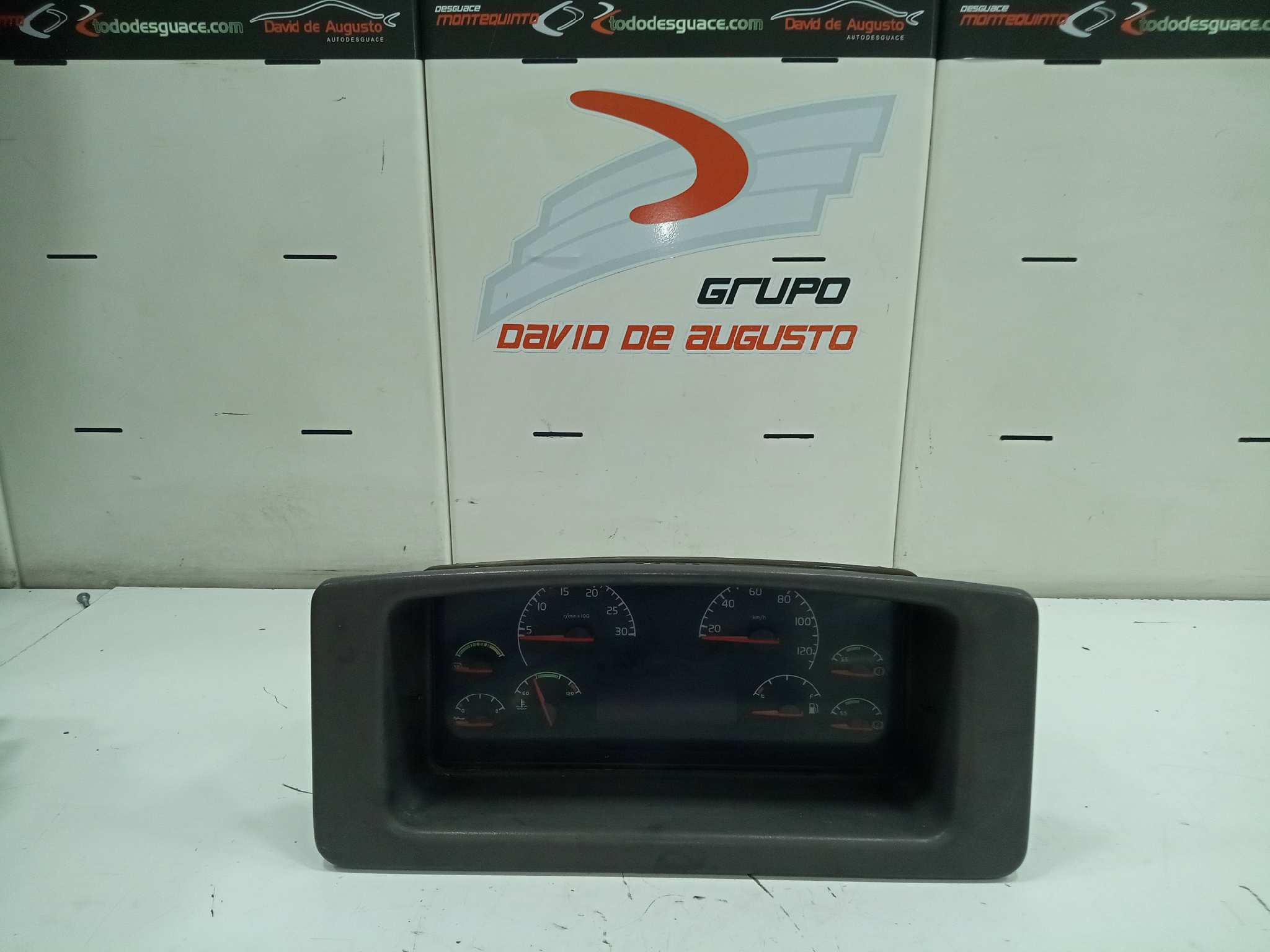  cuadro instrumentos   volvo b7r b7rle 42 volvo